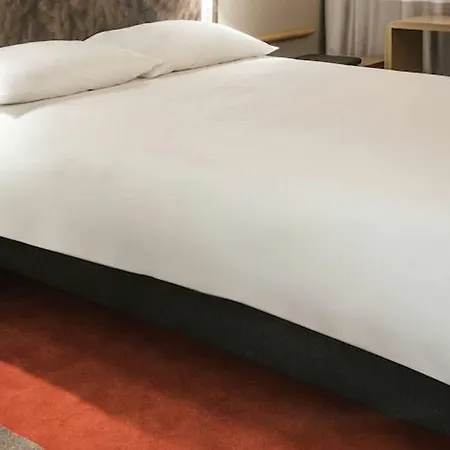 Ibis Bercy Village Hotel 3*