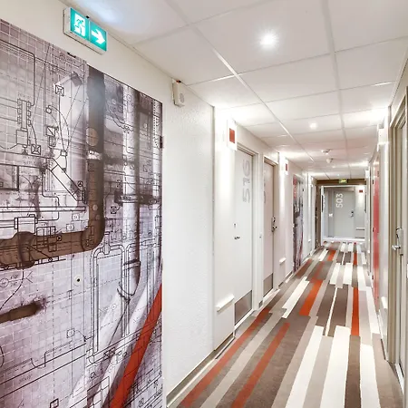 Hotel Ibis Bercy Village