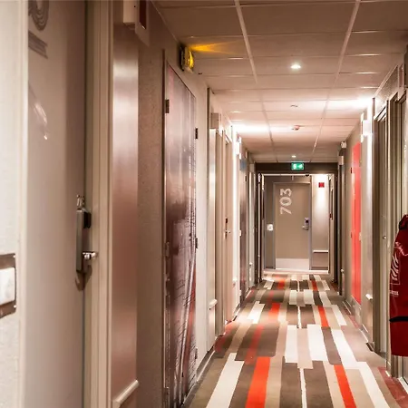 Hotel Ibis Bercy Village Parigi