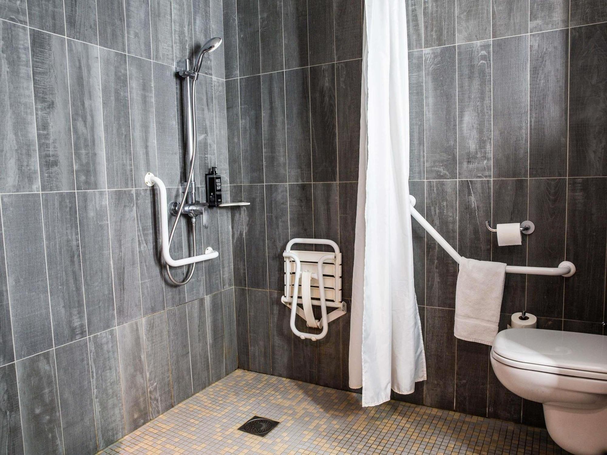 Hotel Ibis Bercy Village 3*