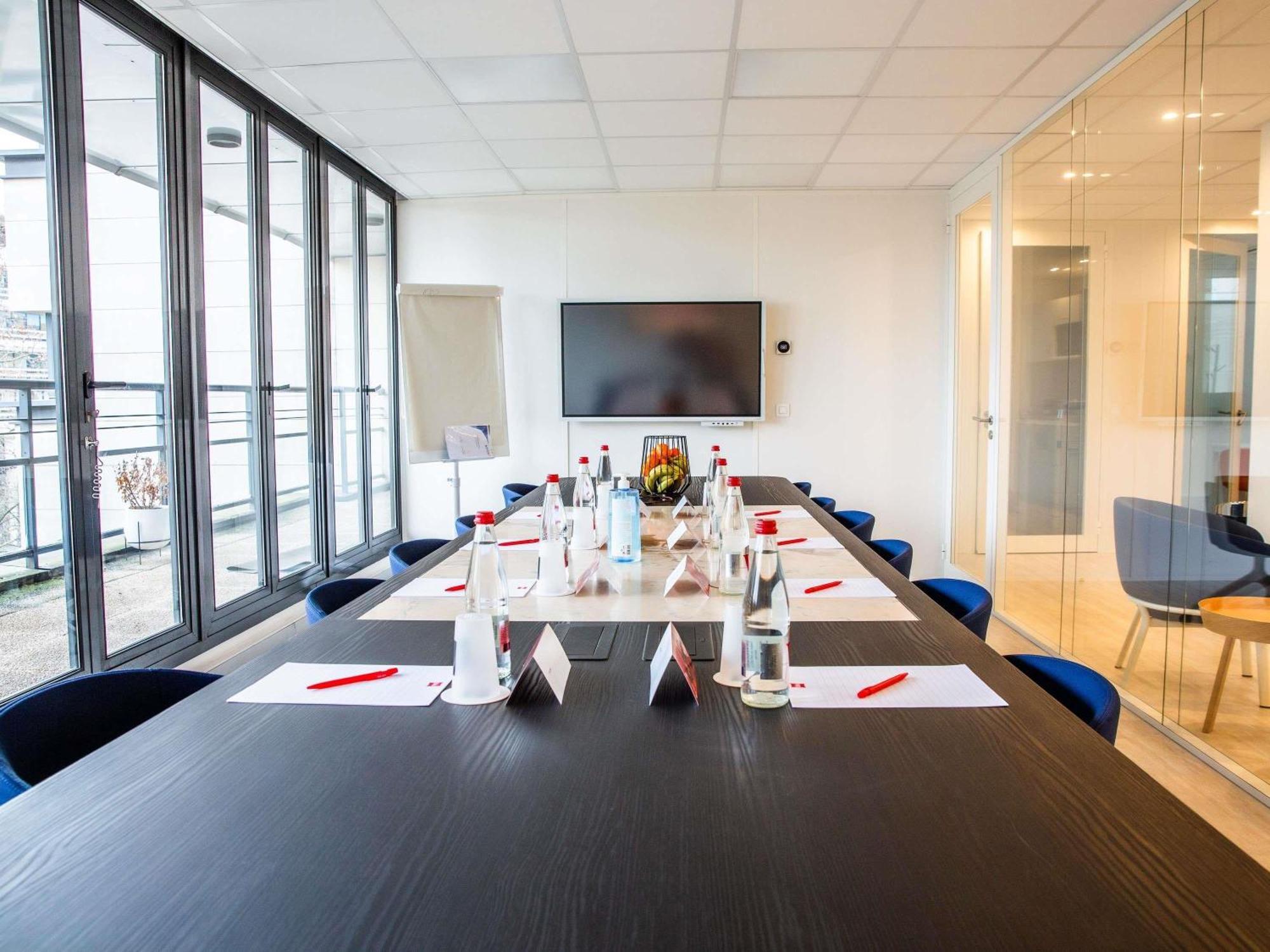 Hotel Ibis Bercy Village Parigi