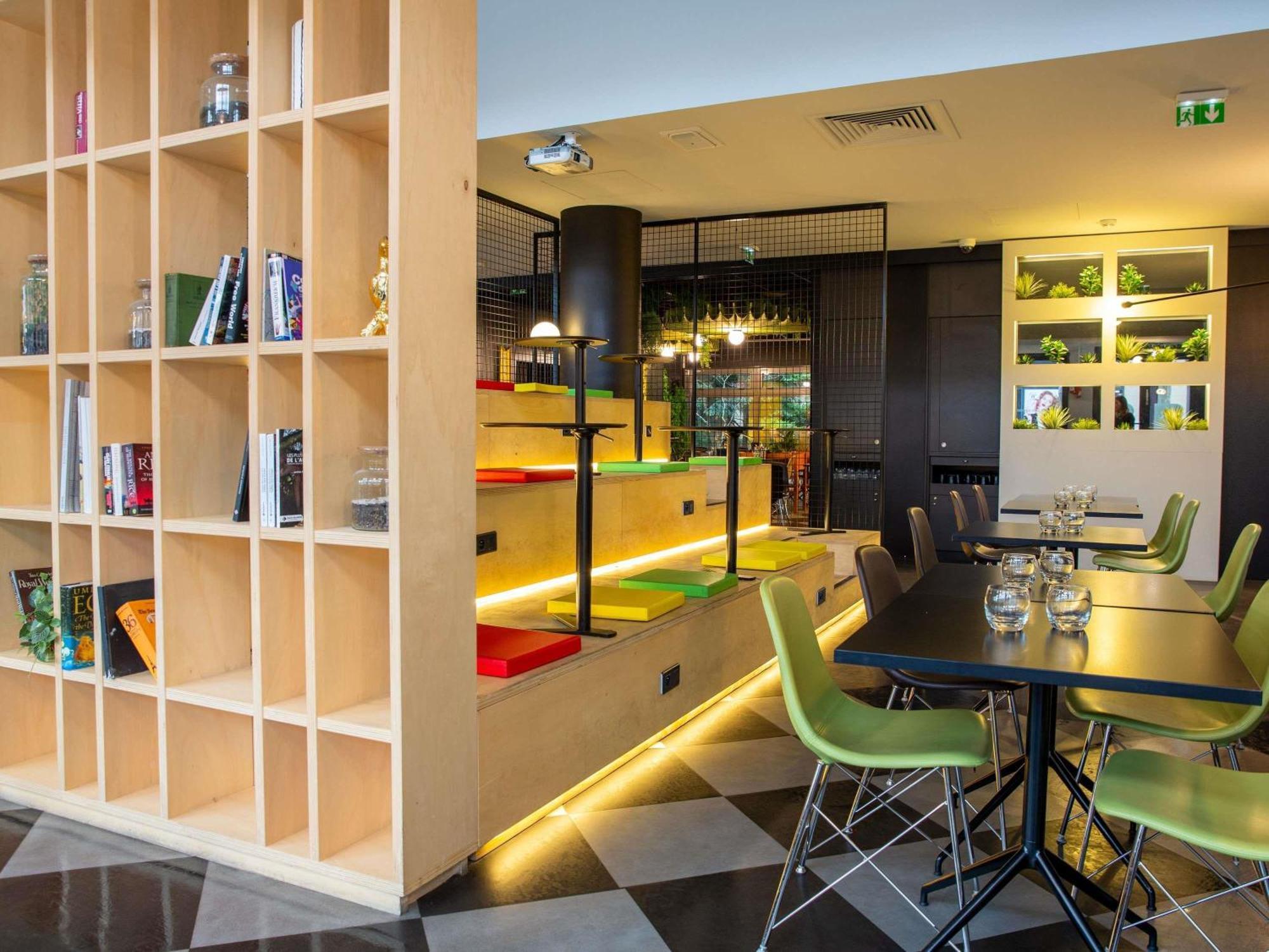 Ibis Bercy Village Hotel Paris